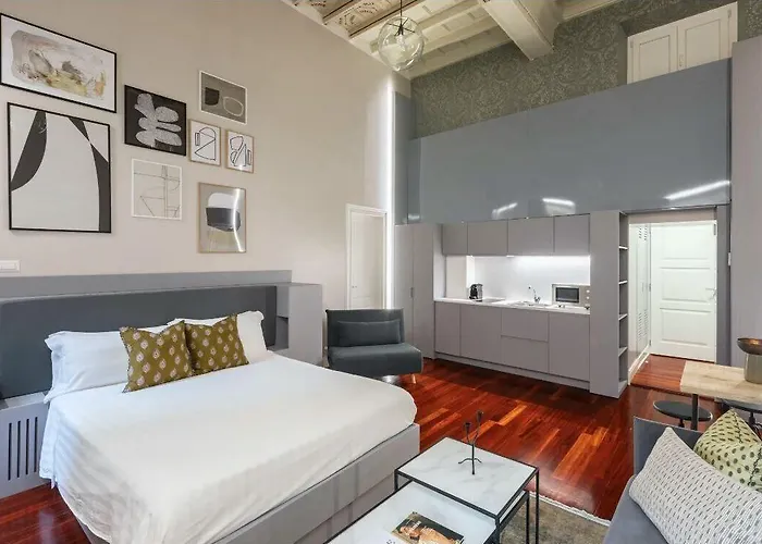 Croce Apartments Rome