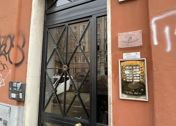 Domus Giordano Hotel Rome
