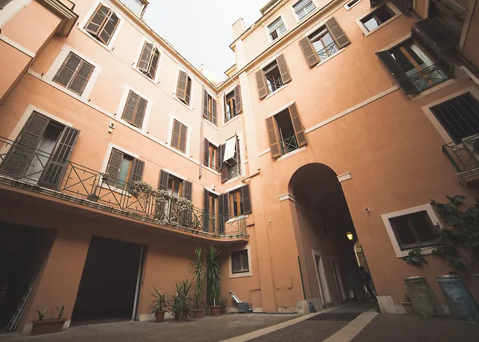 Trevi Portrait Bed & Breakfast Rome