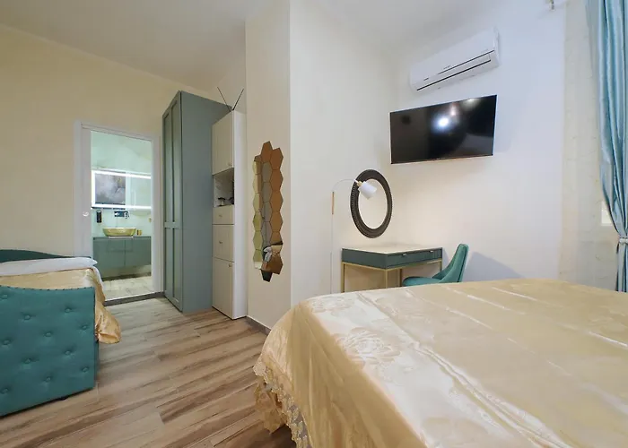 Just Chilling Suite Rome