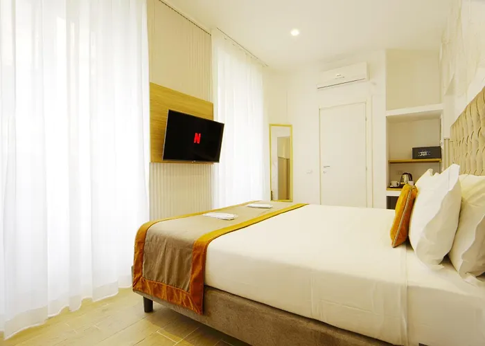 Home At Rome St. Peter Guest House