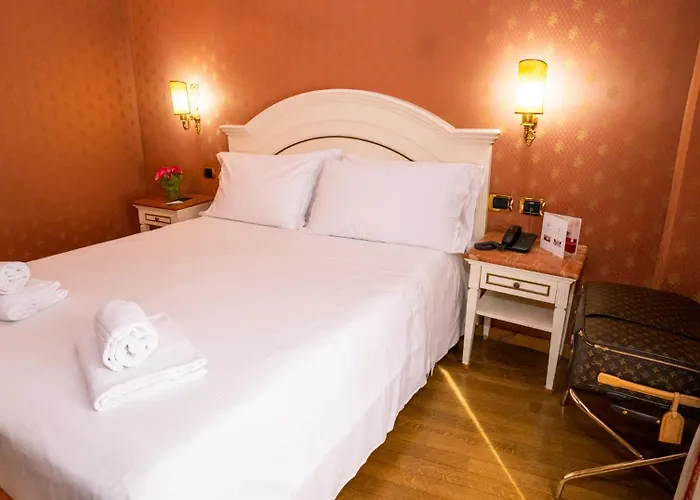 Hotel La Lumiere Di Piazza Di Spagna Rome