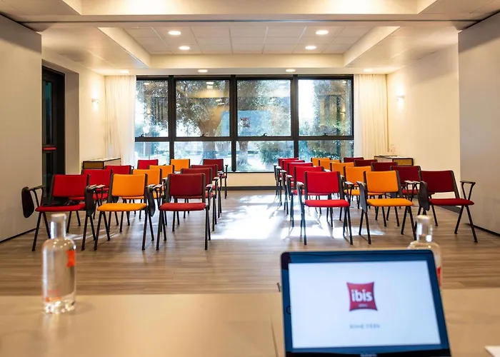 Ibis Roma Fiera Hotel