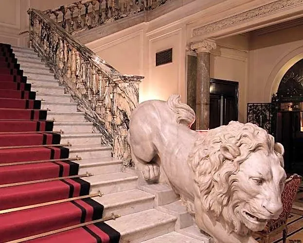 Grand Hotel Plaza Rome