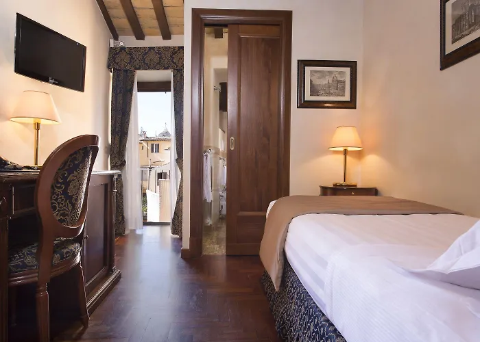 Hotel Teatro Pace Rome