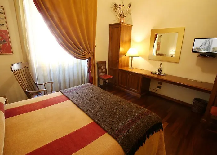 Al Colonnato Di San Pietro Bed & Breakfast Rome