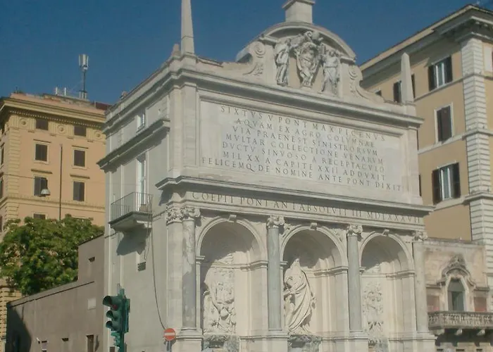 Moses Fountain Bed & Breakfast Rome