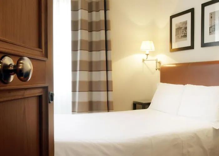 Hotel Albergo Santa Chiara Rome