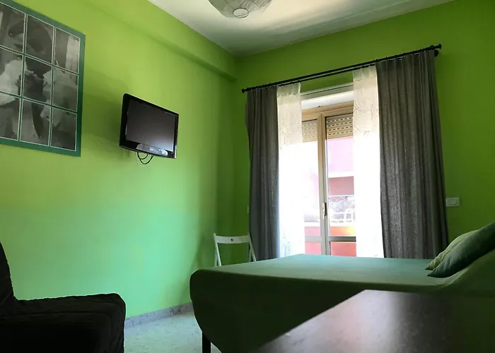 Arches Inn Rome