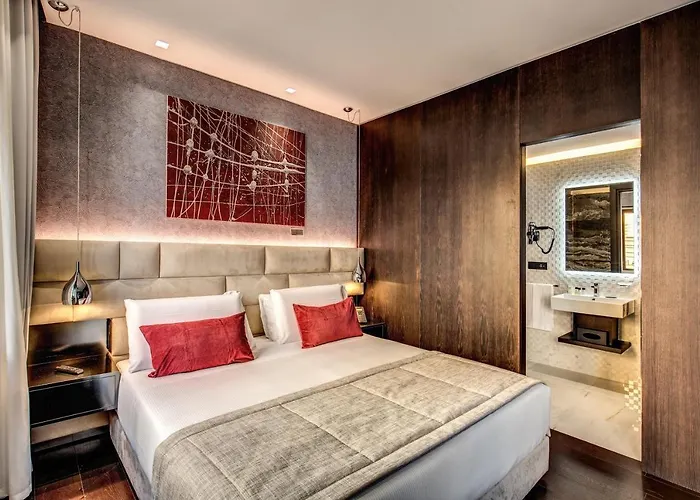 Hotels in Rome ItalyPrassede Palace